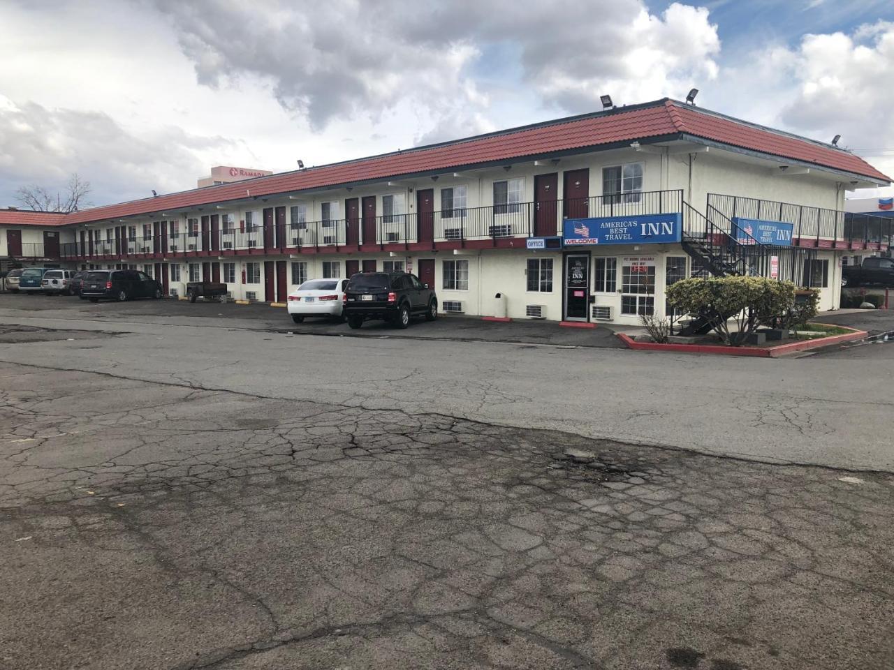 Motel America's Best Travel *